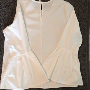 TIME and TRU•Flared Long Sleeved Top